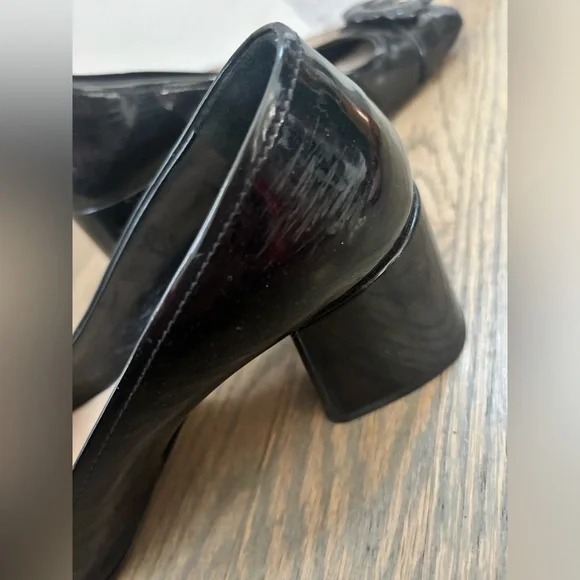 Prada black patent leather flower mod block heels size 36 women’s 6 - Picture 4 of 11